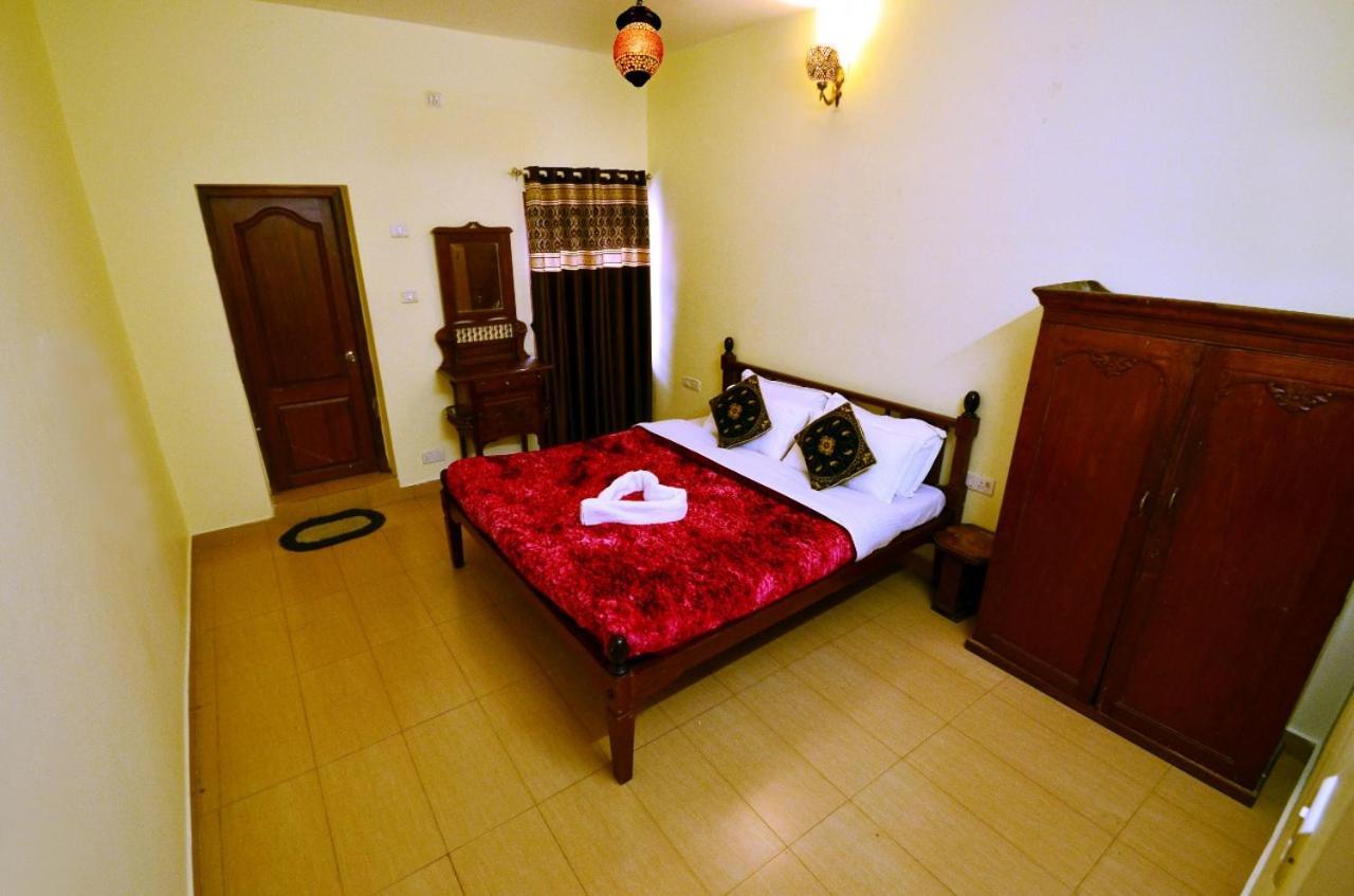 Al Haramain Home Stay Un -Married And Stag Groups Not Allowed Ooty Eksteriør billede